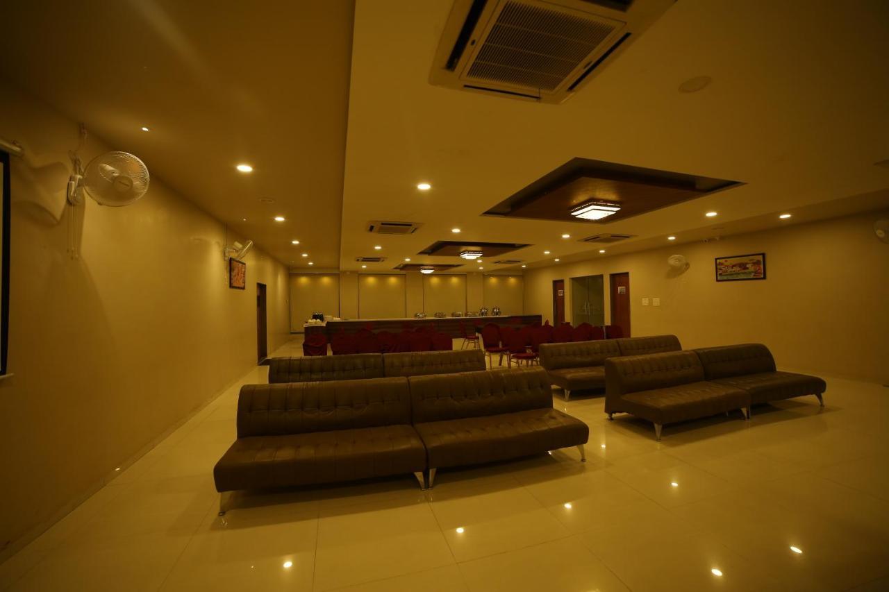 Hotel Anantaragreens Disa Exterior photo